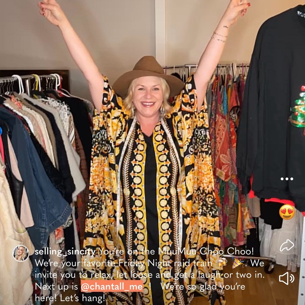 5/15 The MuuMuu Choo Choo 🪩🕺 - Picture 5 of 15